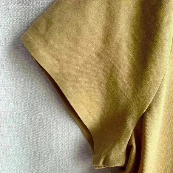 Lauren Ralph Lauren women’s, size Medium seamless top, camel color - Picture 5 of 6